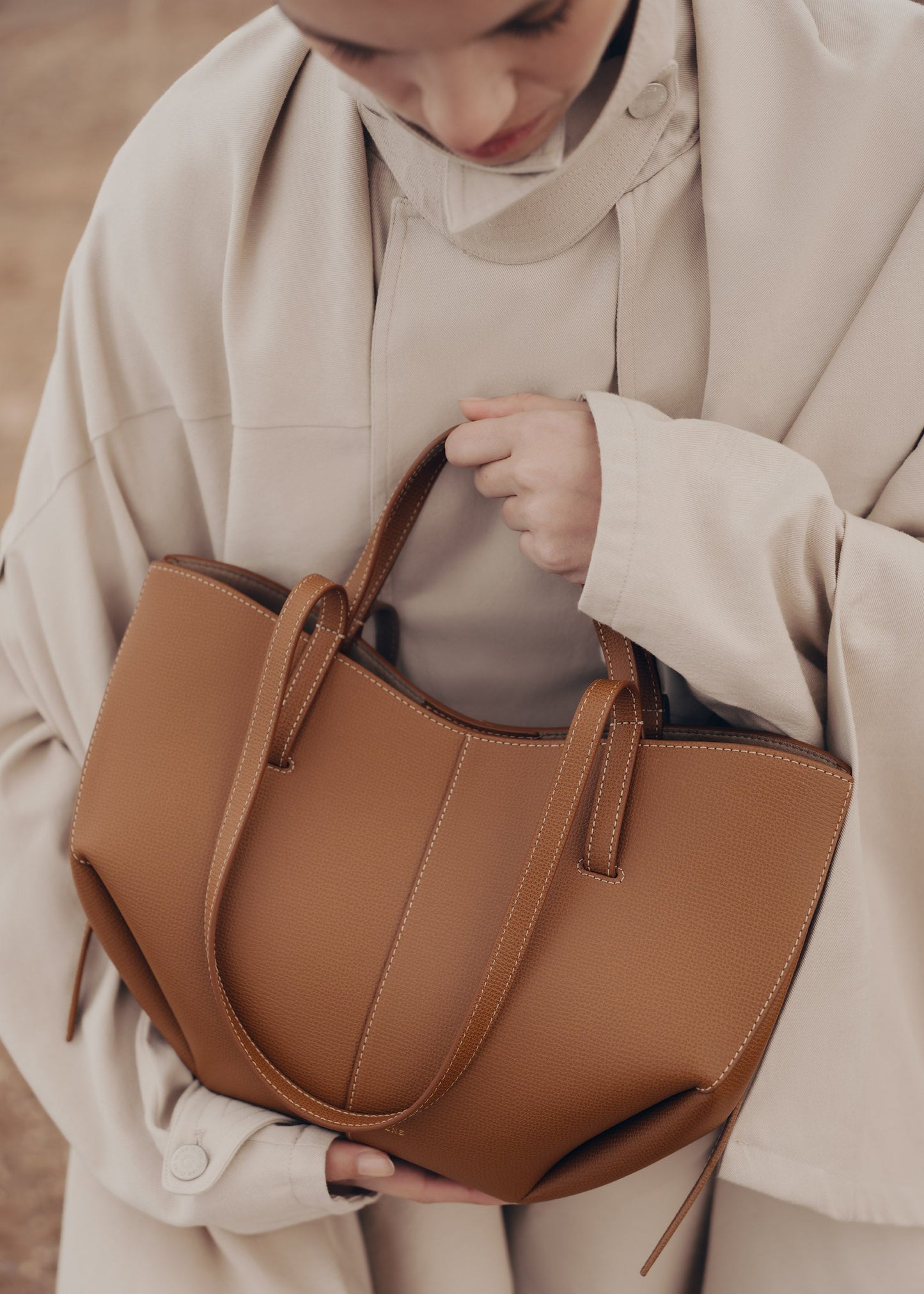 Cyme Mini - Textured Camel