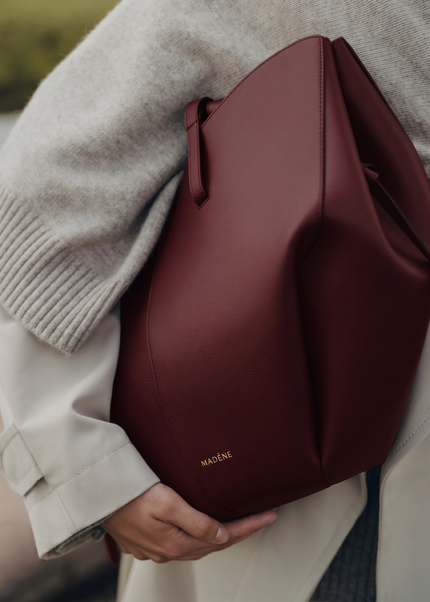 Cyme - Textured Black Cherry