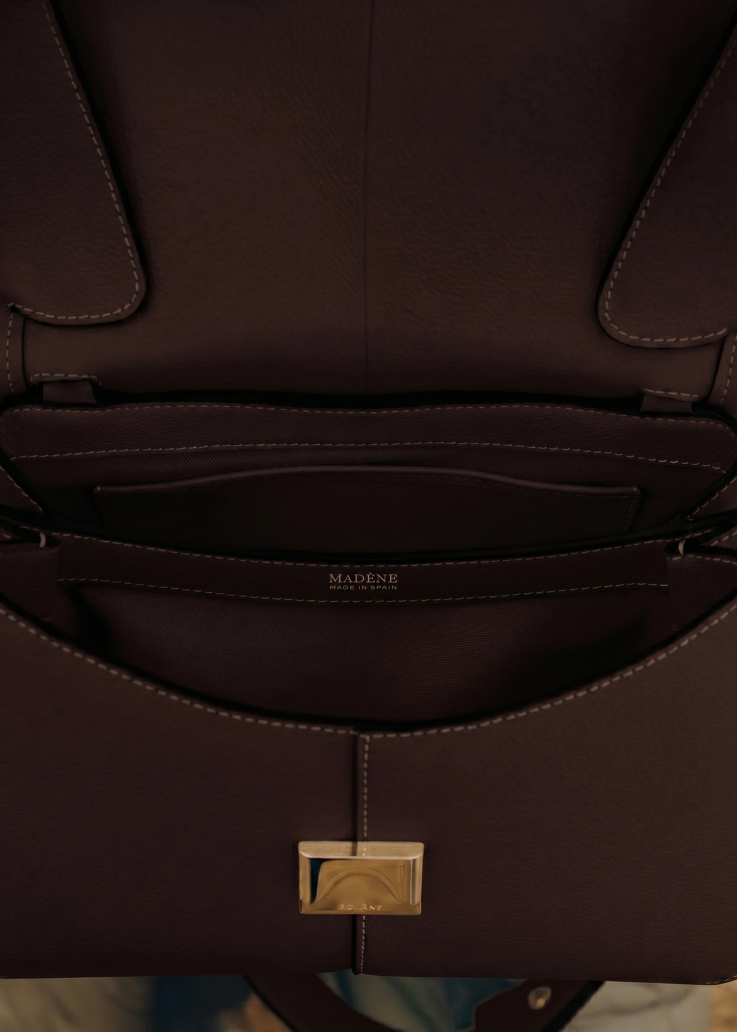Mokki - Textured Ebony