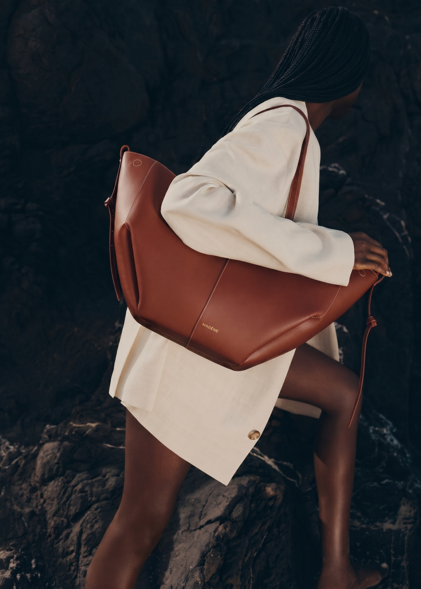 Cyme - Textured Cognac