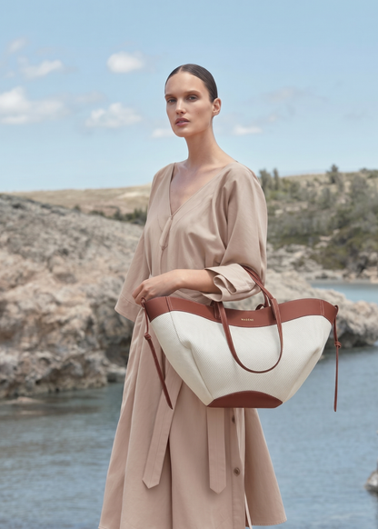 Cyme - Cognac Canvas