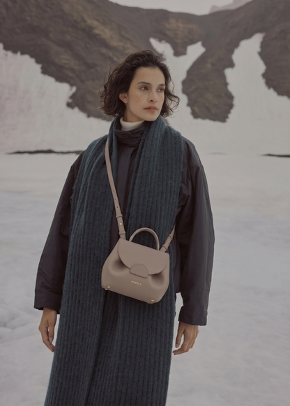 Numéro Un Nano - Textured Taupe