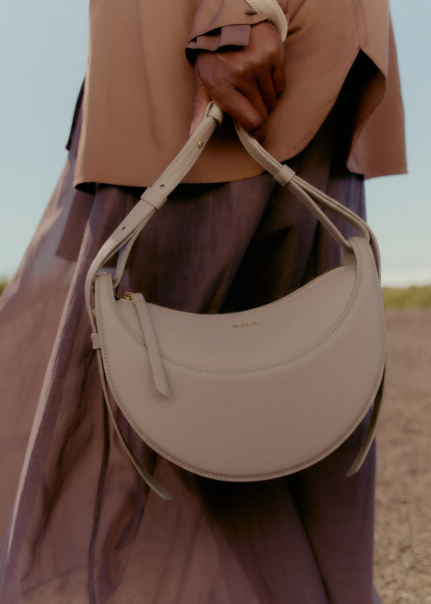 Numéro Dix - Textured Taupe