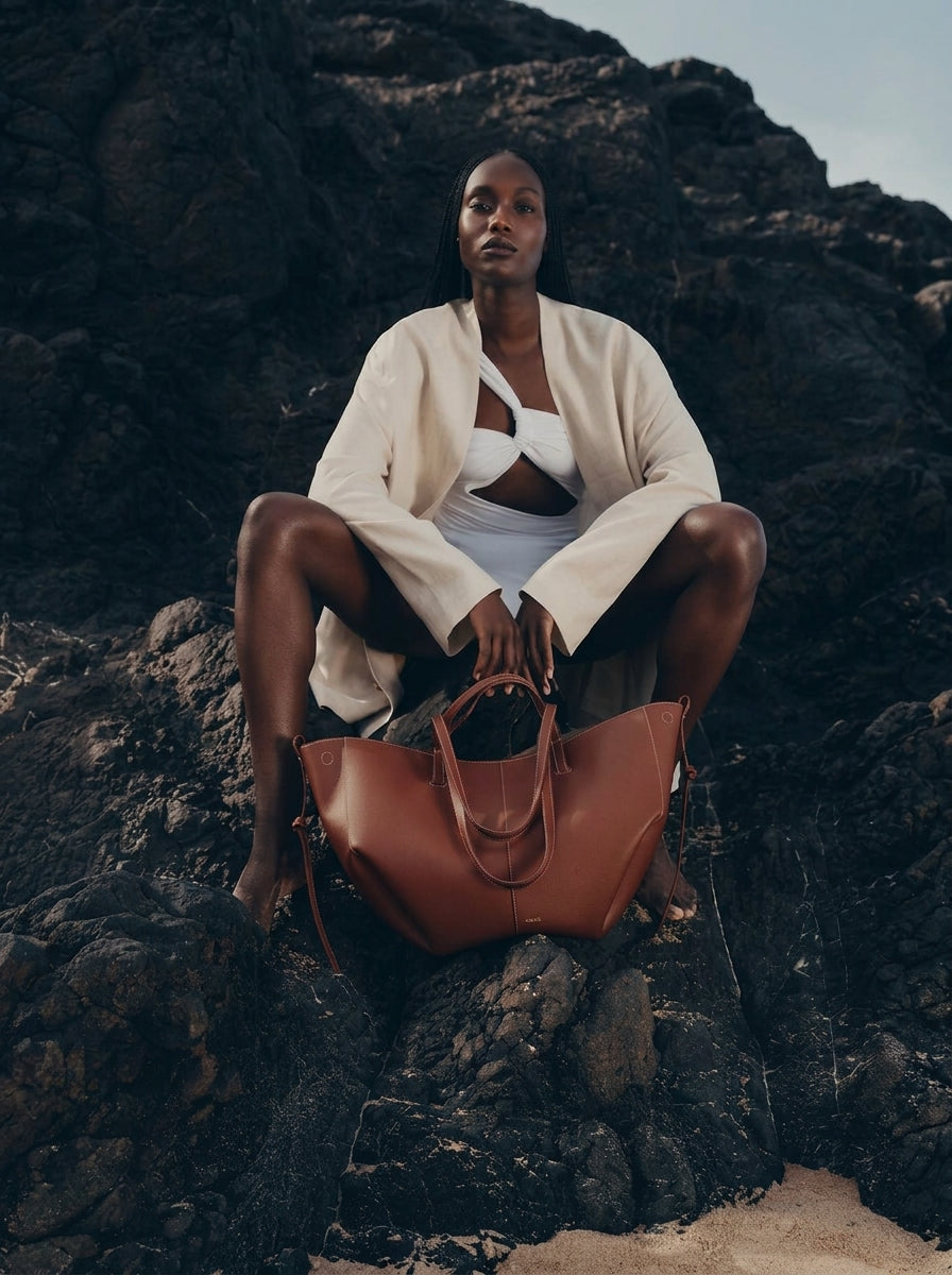 Cyme - Textured Cognac