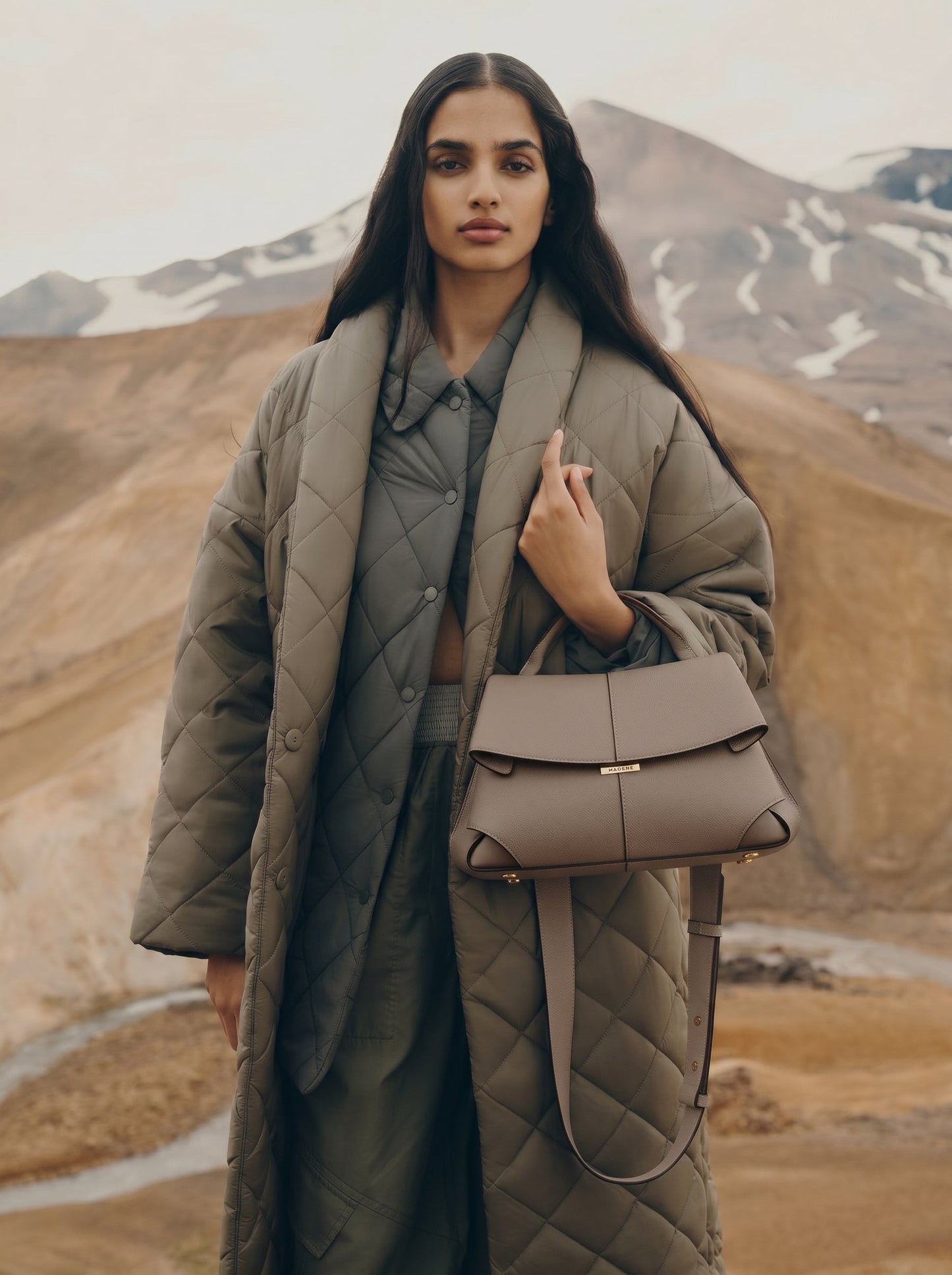 Mokki - Textured Taupe