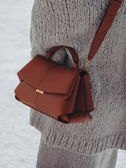 Mokki - Textured Red Clay