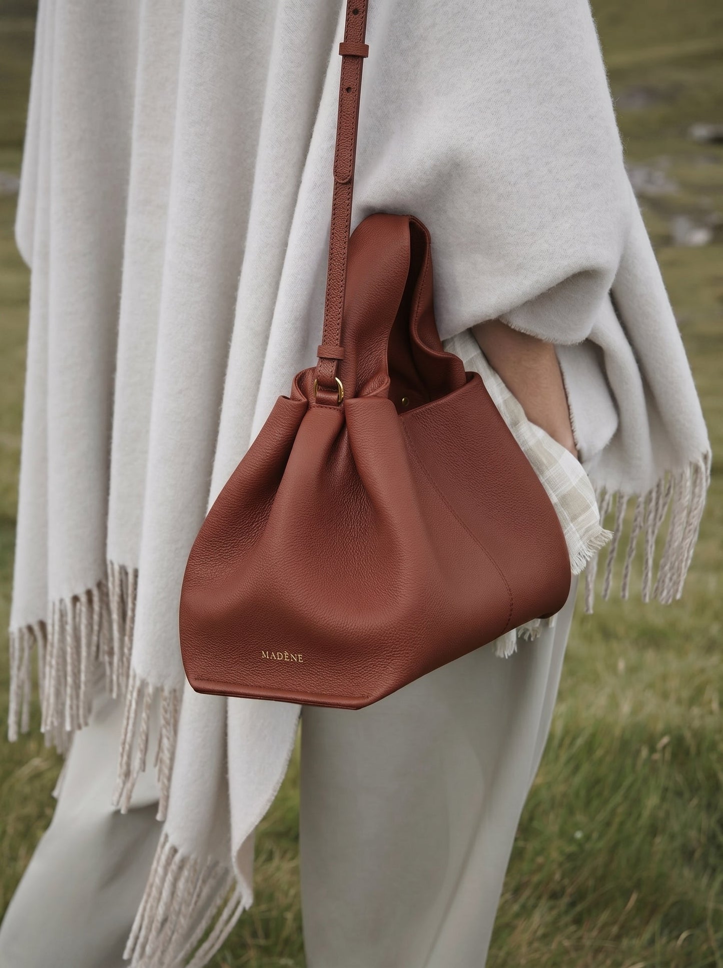 Numéro Neuf - Textured Cognac