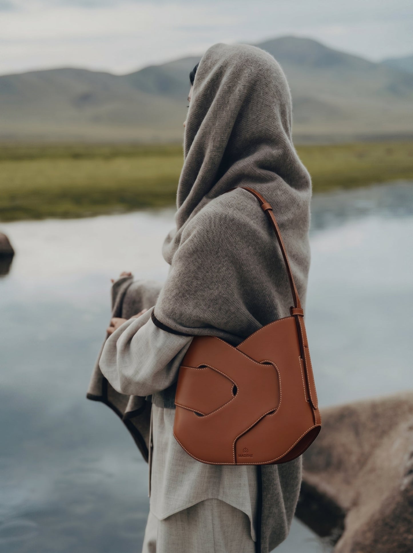 Nodde Hobo - Smooth Cognac